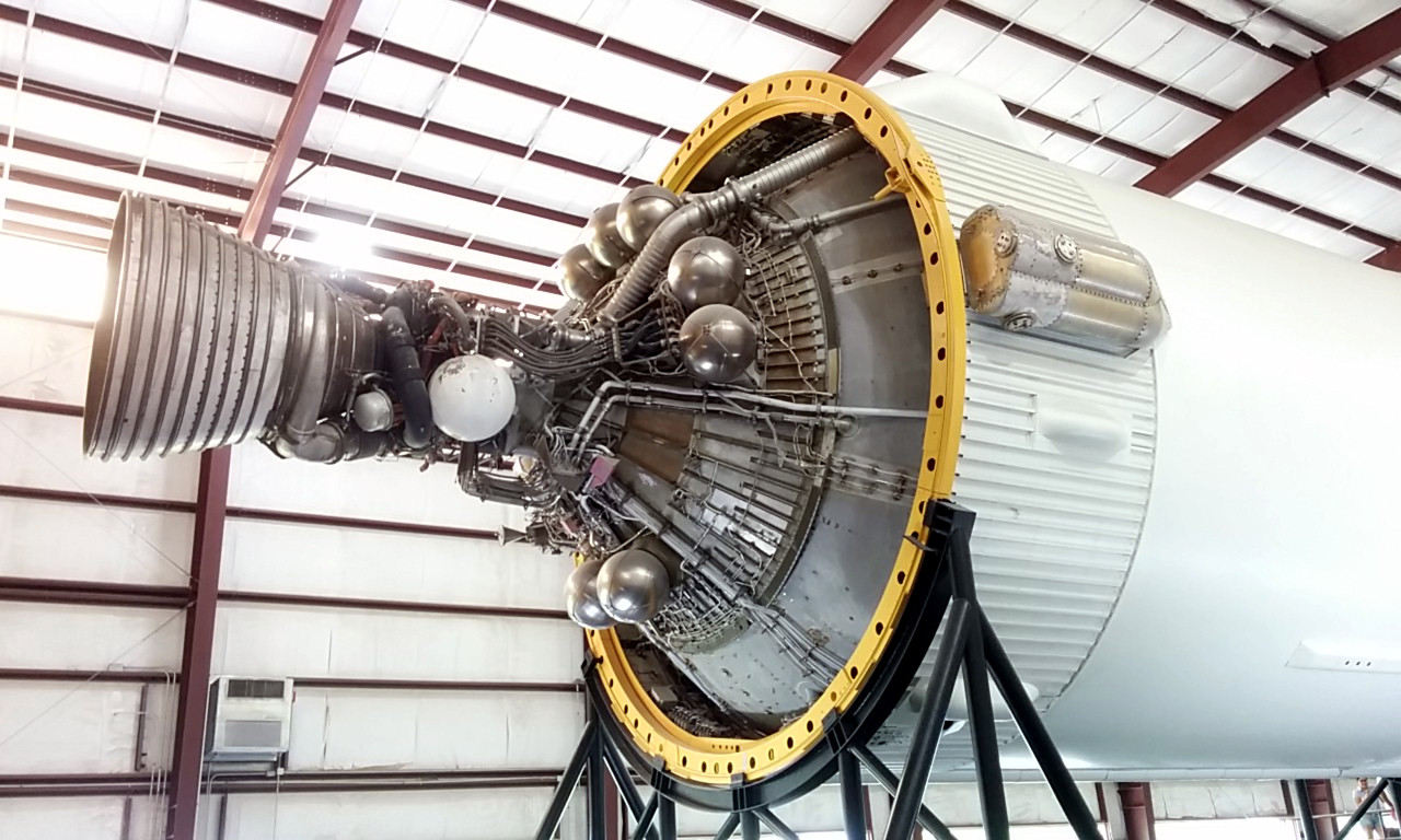 Saturn V third stage engine – Imablog