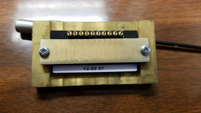 40x5-MO kV sensor and brass holder block